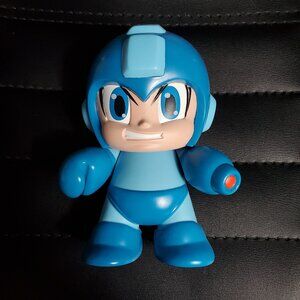 Kidrobot Capcom Megaman 7 Inch Vinyl Art Toy Figure Sofubi Rare Video Game
